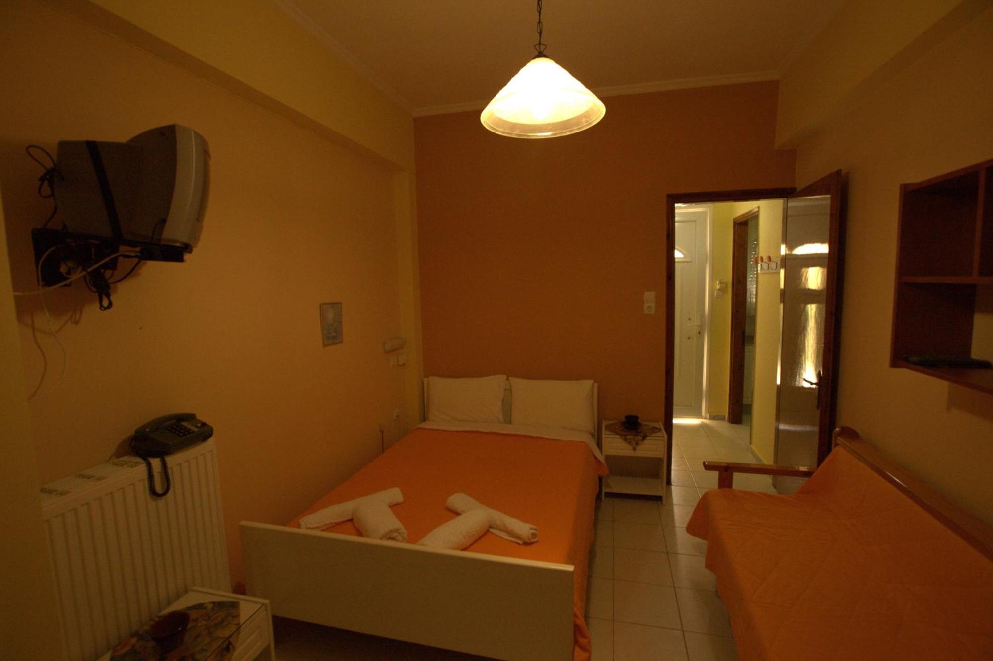 Angela Studios Karfás Rom bilde